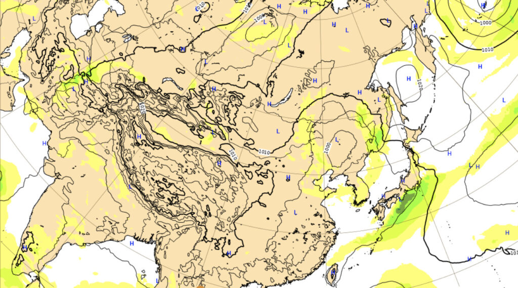 ヨーロッパ中期予報センターによる台風3号の予想天気図5