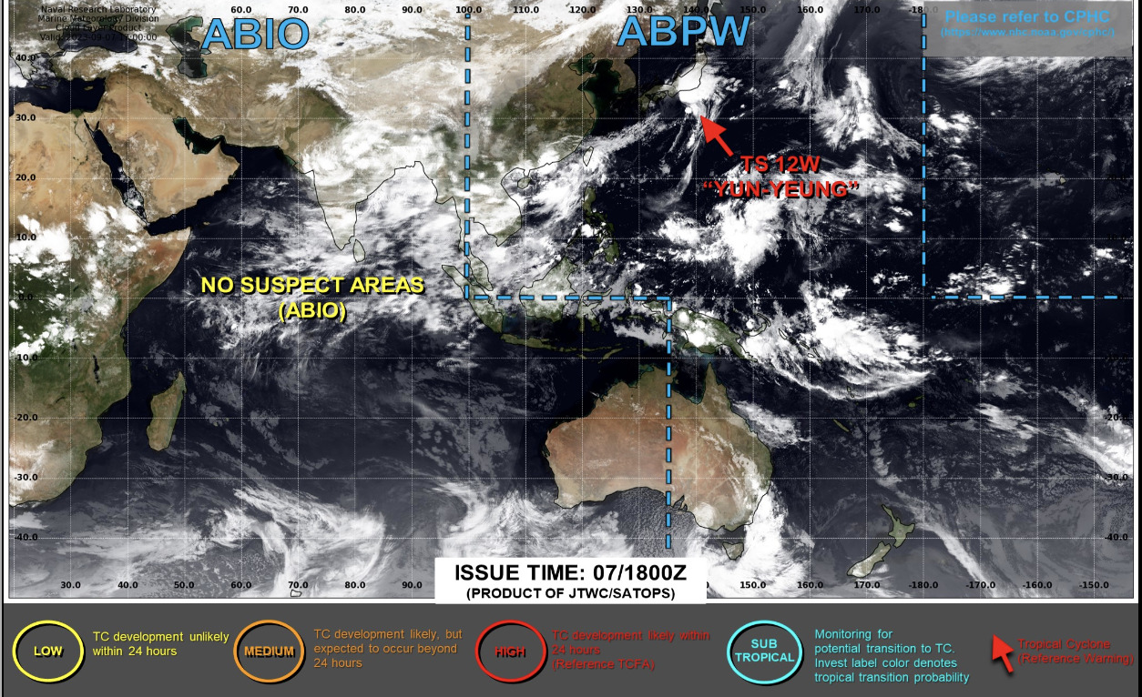 米軍JTWCによる台風13号の予報図