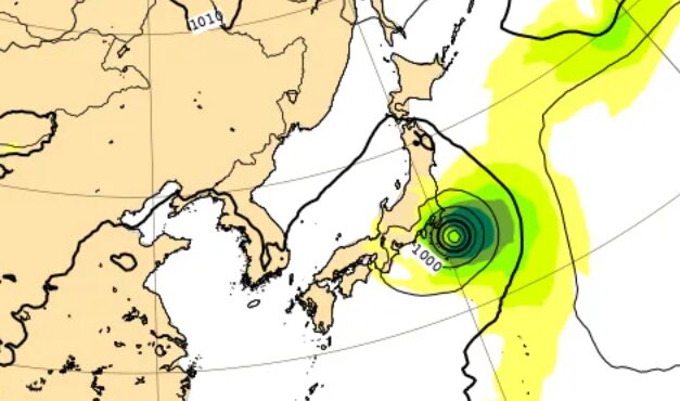 ヨーロッパECMWFの予想図（台風7号）