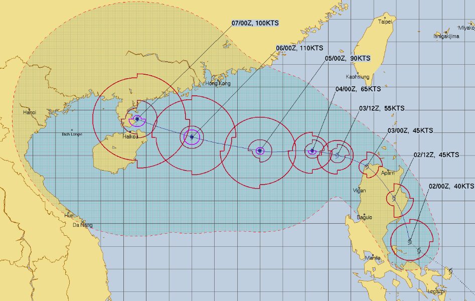 台風11号の米軍の進路予想図