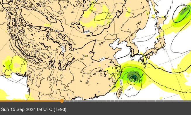 ヨーロッパECMWFの予想図（台風13号）